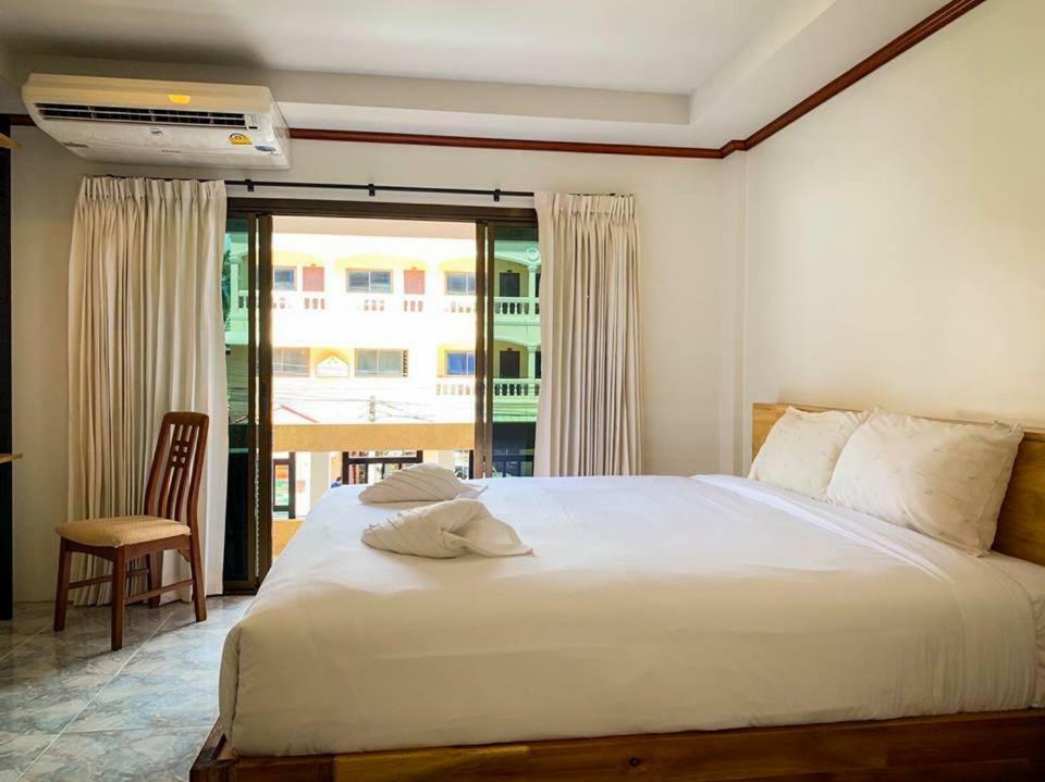 Coconut Grove Hotel Samui Chaweng  Exterior foto